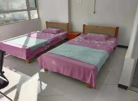 Fei County Dawu Inn Отели рядом с достопримечательностью «Yimeng Mountain Inzone Tianmeng Tourist Area»