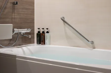 Mitsui Garden Hotel Sapporo West Отели рядом с достопримечательностью «Shin Kotoni Shrine»