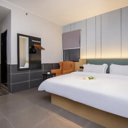 Qingmu Chain Hotel