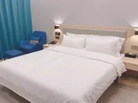 Zhenjiang Meicheng Collection Hotel (South High-speed Railway Station Baolong Plaza) Hotels in Dantu District