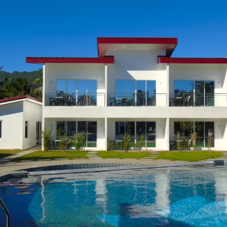 Phaidon Beach Resort