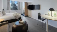 Oaks Perth Hotel - Condos
