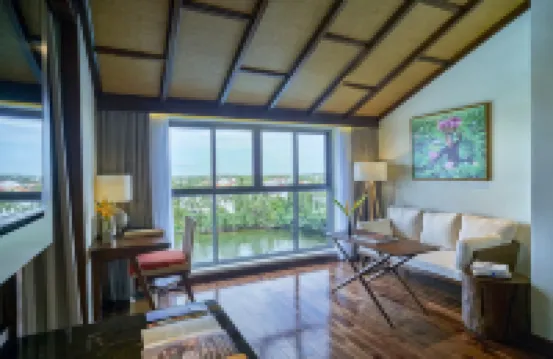 小綠洲豪華水療酒店