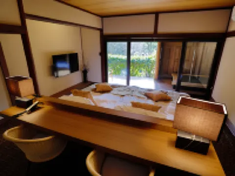 Sakahijiri Gyokushoen Hotels in Izu City