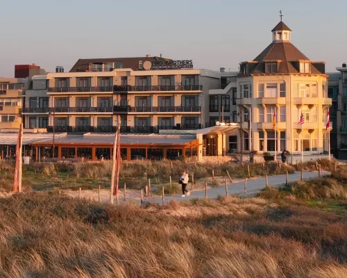 諾德韋克海灘的兩兄弟 諾德韋克酒店