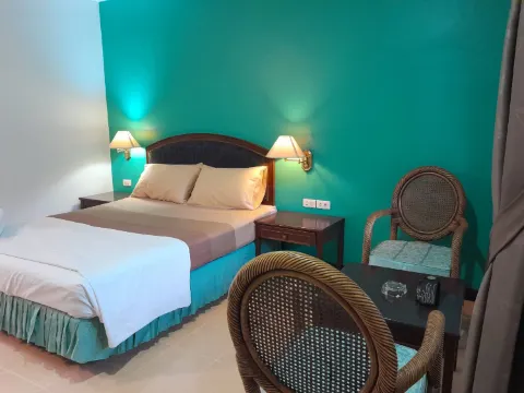 ห้องดีลักซ์ พัดลม (ไม่มีแอร์)