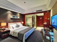 Haitian Hotel Hotels near كونمينغ هال