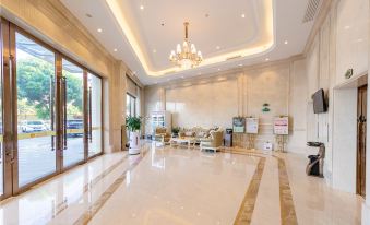 Vienna 3 Best Hotel (South Zhongshan District)