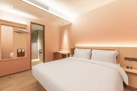 HanTing Hotel (Shanghai Huanqiugang Ningxia Road)