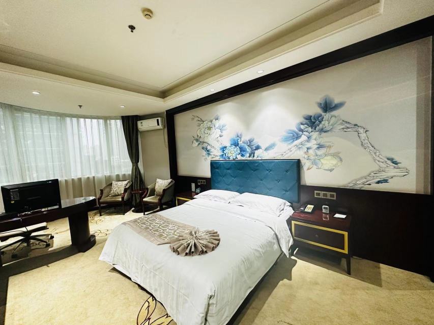 Hongyuan HotelOver view