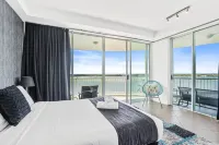 Crystal Bay on the Broadwater - Balkoner