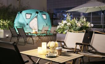 Zhengzhou Moka E-sports Hotel (Zhengzhou Huayuan Road International Trade 360 Plaza)