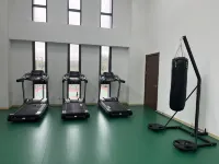 Fu Liang village head college - ที่มีฟิตเนส