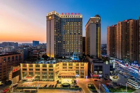 Huihua International Hotel Отели рядом с достопримечательностью «Tangwei Ming and Qing Dynasties Ancient Village»