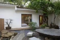 Luofu BanXianJu · Courtyard Residence