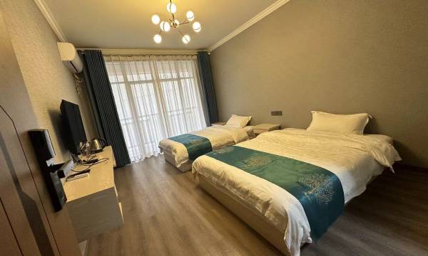 Damingshan Juxianlou Homestay