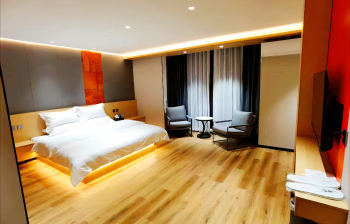 Yijia Hotel