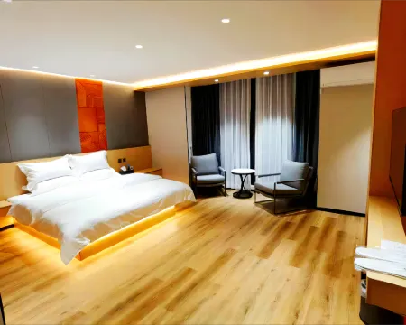Yijia Hotel Hotels in Fengshan