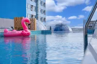 Lingshui Yicheng Hotel - Pools
