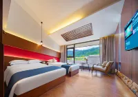 Beian Qingshe Holiday Inn (Zhangjiajie Wulingyuan Forest Park Branch) Hotels near West Sea