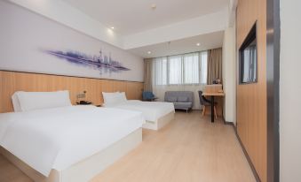 Starway Hotel (Shanghai International Tourism Resort Xiupu Road)