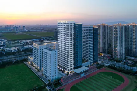 Homeinn Selected Hotel (Xixian New District Jinghe New City Chongwen) Отели рядом со станцией Yongledian Railway Station