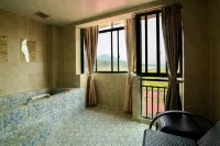 Longling Hot Spring Hotel - Badekar