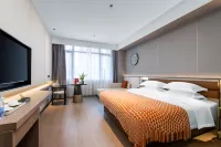 Yancheng Fengcheng Four Seasons Hotel Hotels in Wuyue Plaza Business District