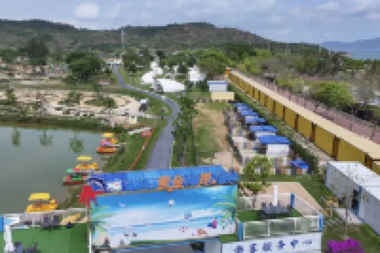 Fang • Gold Coast Camp Hotels near Daya Bay