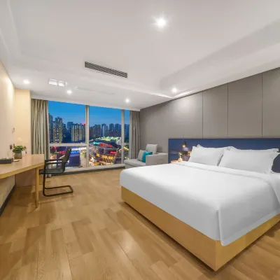 LAN shuiyu hotel(Chongqing Shiqiaopu subway station store) Hotels near Jiu Longpo