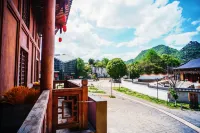 Lanxinge Hotel (Shuicheng Ancient Town) Hotel dekat Shuigang Gymnasium