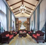 path is leisurely, Brother Axiang Come for you. The Qiaomu Hotels in Yulong