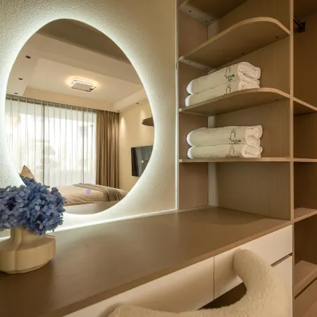 Er'erli Yinluxury Homestay (Dali Caicun Wharf Branch)