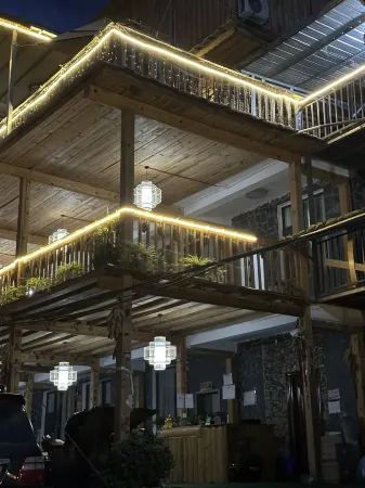 Muli Yunqiao Homestay Отели в г. Мули