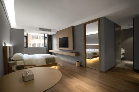 zhaotongThe building on the cloudResidential hostel