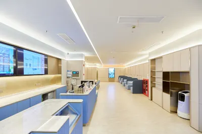Waiting Light Hotel (Shanghai Daning International Yanchang Road Subway Station) Hotel in zona Main Peak Viewing