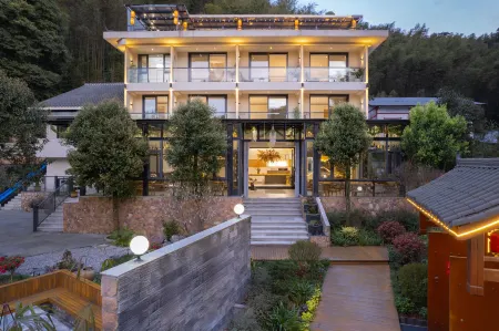 Yuechu Jinxiu Homestay in Weinan Zhuhai (Wangyougu Branch)