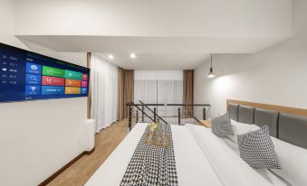 Banya Smart Hotel (Shanghai Chengshan Road Dongming Road Subway Station Branch)