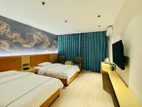 Deshun Hotel Hotels in Shibing