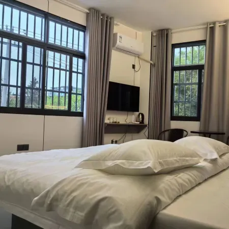 Guanlian Homestay