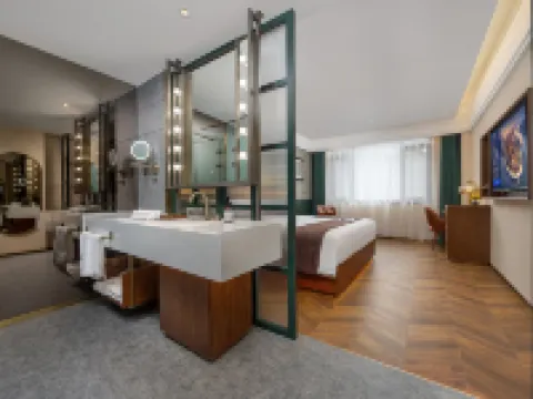 ジェームズ ジョイス コフィテルホテル（平遥古城南門観光センター）