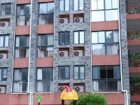 Zhongmai Mijing Hotel (Bama Longevity Village) Hotels in Bama