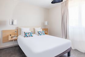 أبارت سيتي كونفور ليون سيتيه إنترناسيونال