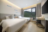 Homeinn · neo (Kangding Xinduqiao Town) - 2-Star