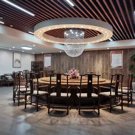 Yongcheng Intercity Hotel