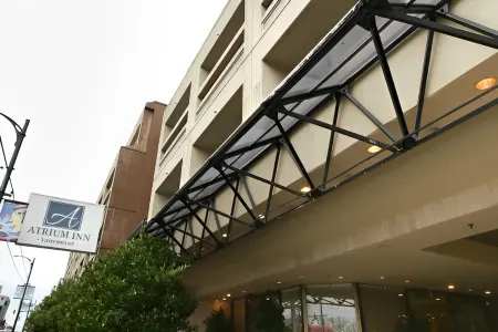 Atrium Hotel Vancouver