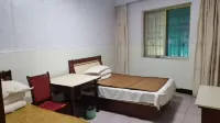 Lion Abduction Hotel - 2 Sao