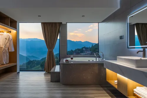 Huali Yunjian Homestay