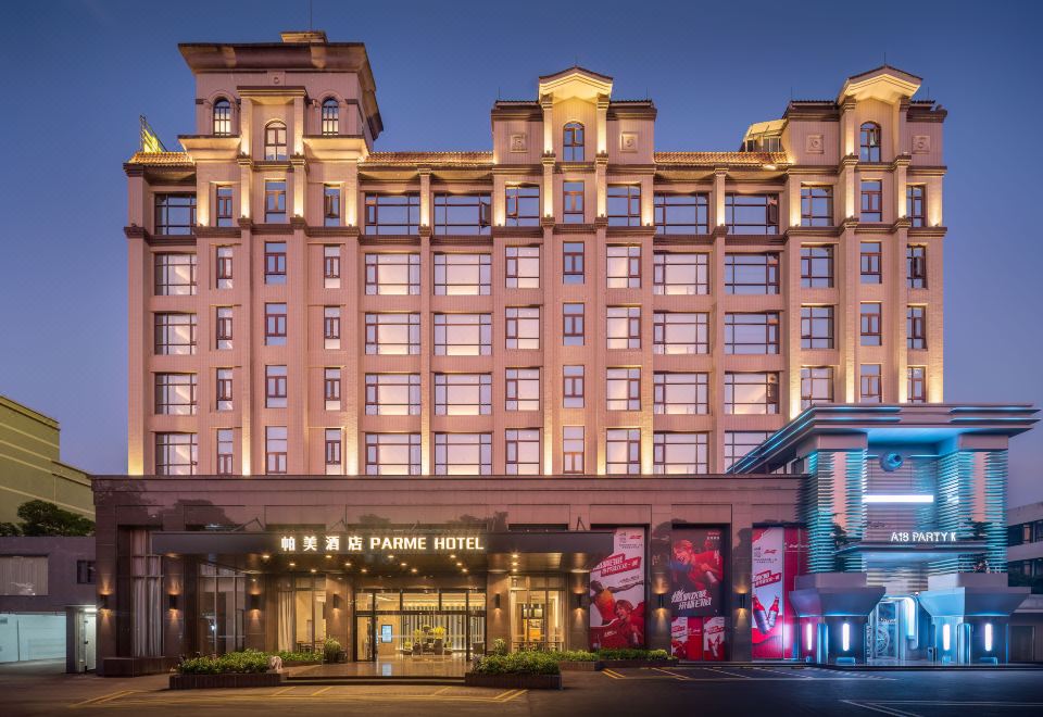 hotel overview picture