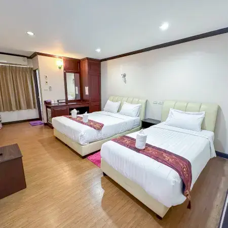 Baiboon Grand Hotel